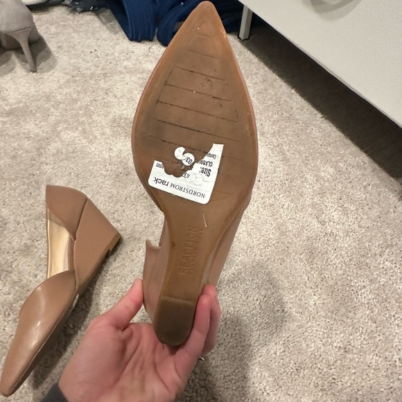 Kenneth Cole Leather Wedges - Picture 7 of 10